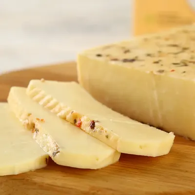 12 лучших итальянских сыров, чтобы попробовать и привезти из Италии