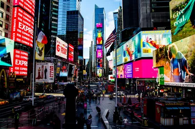 Times Square Reviews | U.S. News Travel