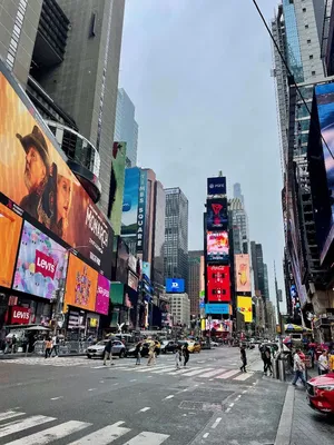 TIMES SQUARE FACTS: WHY TIMES SQUARE IN NYC IS STILL THE PLACE TO BE