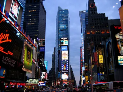 Нью Йорк | Times square new york, New york city travel, New york wallpaper