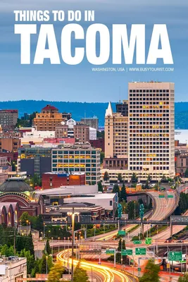 Tacoma, Washington, USA skyline at night Stock Photo - Alamy