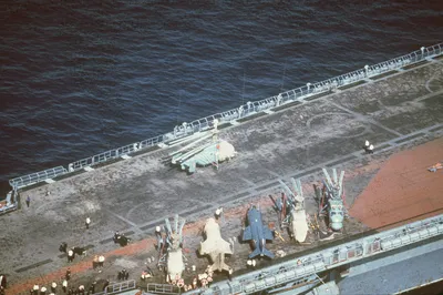 24 ноября 1982 года — тяжёлый авианесущий крейсер (ТАКР) ... | Назад в СССР  | Фотострана | Пост №2528142612