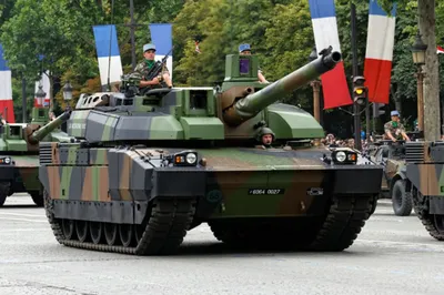Танковый толк. Франция начала массовую модернизацию своих боевых машин |  Армия | Общество | Аргументы и Факты