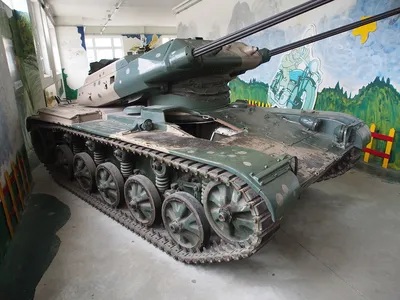 10 редких танков Франции, которые не пошли в серию | Пикабу