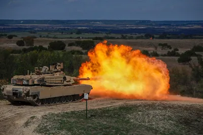 Abrams на Украине: почему американские танки ждет провал на фронте —  02.10.2023 — Статьи на РЕН ТВ