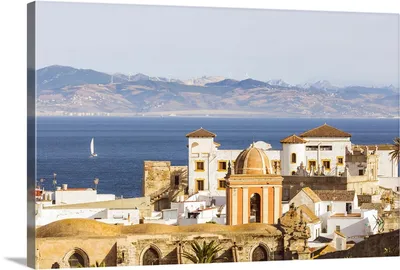 File:View of the Atlantic ocean in Tarifa, Spain 2005.jpg - Wikimedia  Commons