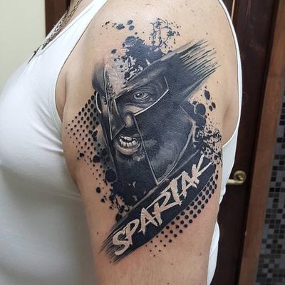 Новые партнеры «Спартака» показали тату с ромбом на церемонии подписания  договора - Футбол - Sports.ru