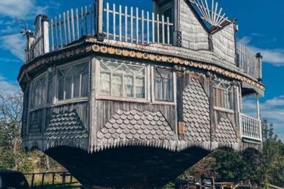 Чудом сохранившийся деревянный дом с наличниками в самом центре Казани |  Nalichniki.com