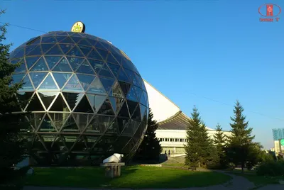 Глобус (театр) — Википедия