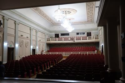 Театр Красный факел - Picture of Krasny Fakel Theater, Novosibirsk -  Tripadvisor