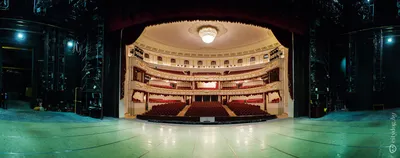 Опера и балет театра в Минск Редакционное Стоковое Фото - изображение  насчитывающей городок, напольно: 22543643