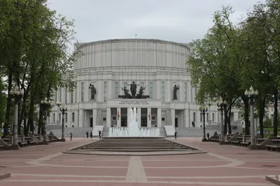 Национальный академический Большой театр оперы и балета Республики Беларусь  - Минск, Беларусь | Sygic Travel