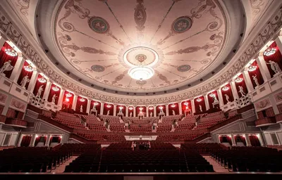 Возьмите с собою весну - купить билет на концерт 31.03.2024 Астраханский театр  оперы и балета – Афиша-Концерты