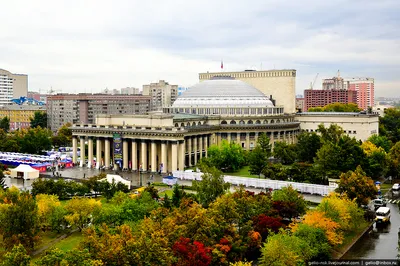 Театр оперы и балета в Новосибирске