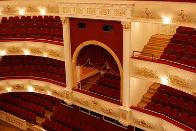 Самара — Театр оперы и балета. — ГАЗ Соболь, 2,9 л, 2011 года | покатушки |  DRIVE2