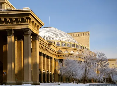 Новосибирский государственный театр оперы и балета. Самое большое  театральное здание России