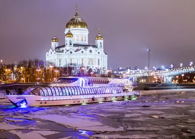 Новогодние мероприятия на супер-яхте Рэдиссон в Москве| СК Моспароходство