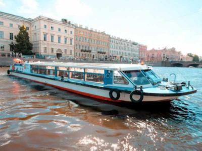 Круизный речной теплоход «Санкт-Петербург»: описание, история, владелец,  фото, отзывы, новости
