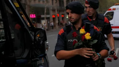 Теракт Барселона: Что происходит в Барселоне - подробности и видео