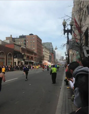 Взрывы в Бостоне: фото терактов во время марафона - ХВИЛЯ