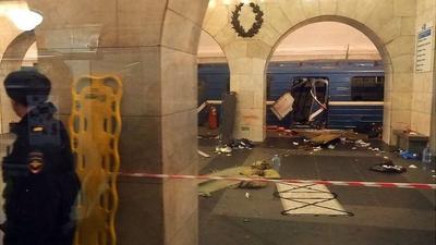 Теракт в метро Петербурга: 11 подсудимых, двое в розыске - BBC News Русская  служба