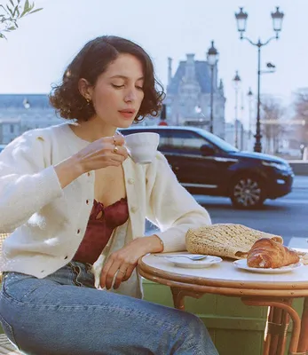 Модные мифы о француженках: как одеваются парижанки на самом деле?