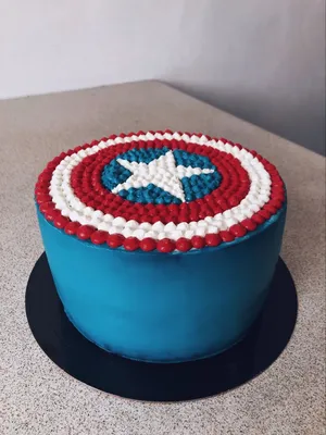 Торт капитан Америка □ Вес торта 3,3кг □ Внутри торт экзотик □ В декоре:  кремчиз, съедобная печать, мастика, изомальт. #тортильяна | Instagram