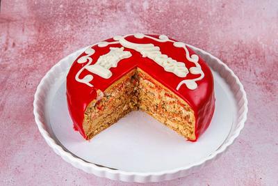 1020 | Торт на заказ. Москва в Instagram: «РЕЦЕПТ «ТРЮФЕЛЬНЫЙ ТОРТ С  БРУСНИЧНО-МАЛИНОВЫМ КРЕМЮ И ХРУСТЯЩИМ СЛОЕМ»😍 ⠀ Рецепт торта рассчита… |  Food, Desserts, Cake