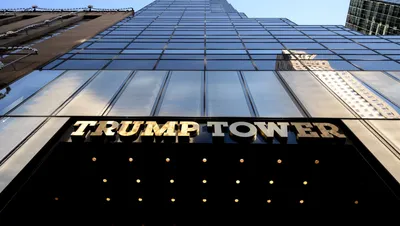Башня Трампа На Пятой Авеню И Автомобилей — стоковые фотографии и другие  картинки Нью-Йорк - Нью-Йорк, Трамп-тауэр, Архитектура - iStock