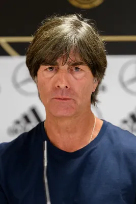 Тренер сборной Германии фото