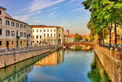 Что посмотреть в Тревизо за один день: достопримечательности  города-спутника Венеции