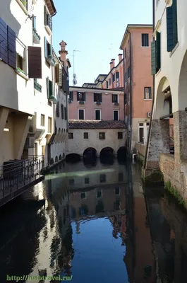 Тревизо, городок Италия стоковое изображение. изображение насчитывающей  канал - 41060963