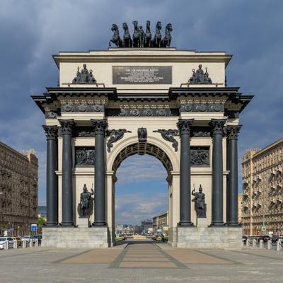 Триумфальная арка в Москве фото фотографии