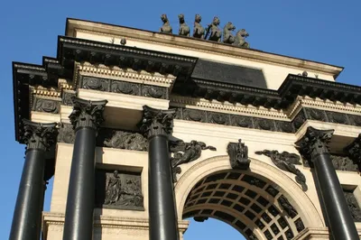 Триумфальная арка на Кутузовском проспекте в Москве Stock Photo | Adobe  Stock