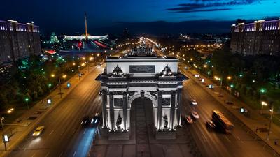 триумфальная арка на кутузовском проспекте в москве Редакционное Стоковое  Фото - изображение насчитывающей улица, город: 215926193