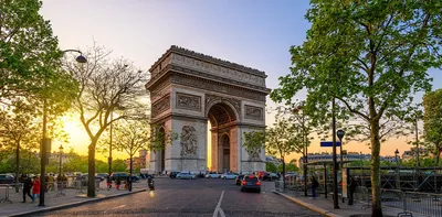 В Париже состоялось открытие инсталляции \"Триумфальная арка в обертке\" -  РИА Новости, 16.09.2021