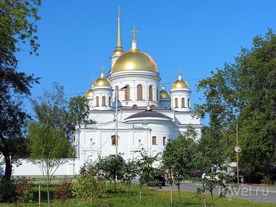 На главной возвышенности Екатеринбурга началось строительство храма:  Общество: Облгазета