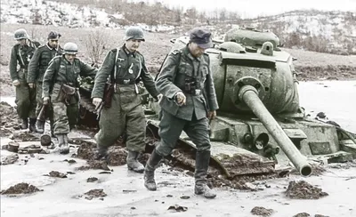 На Восточном фронте. Цветные фотографии немецких солдат | Щит и Меч | Дзен