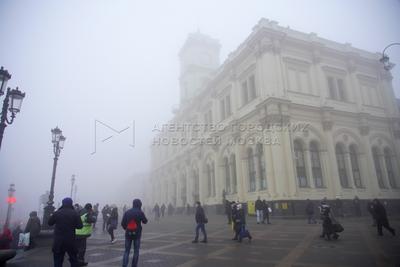 2 ноября туман привел к задержке десятков рейсов в аэропортах Москвы, в  Подмосковье местами он сохранится