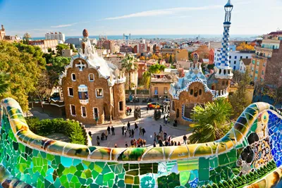 Прогулка по Барселоне. Фантастические творения архитектора Гауди