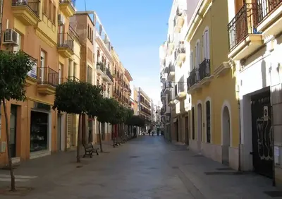 Центр города Уэльва Andalucia Испании Редакционное Стоковое Фото -  изображение насчитывающей перемещение, ведущего: 174478343