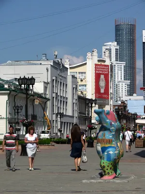 В центре Екатеринбурга появился гигантский медведь (ФОТО) / 23 декабря 2022  | Екатеринбург, Новости дня 23.12.22 | © РИА Новый День