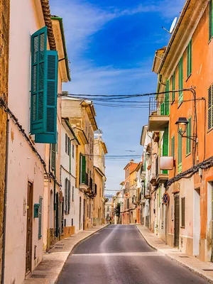 Фотообои Цветочная улица в Испании на стену. Купить фотообои Цветочная улица  в Испании в интернет-магазине WallArt