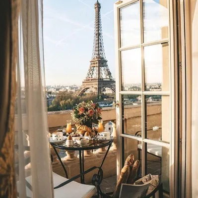 Утро в Париже фото