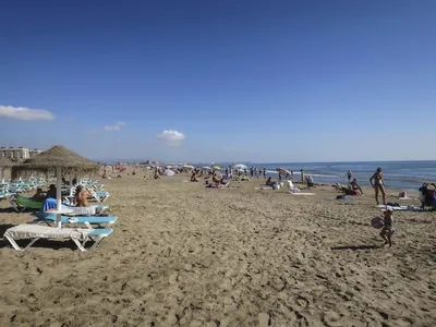 Огромные пляжи Валенсии (Испания). Пляж Ля Патакона - YouTube