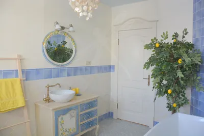 Ванная комната в итальянском стиле - 75 фото