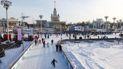 Самый большой каток Москвы открылся на ВДНХ - Российская газета