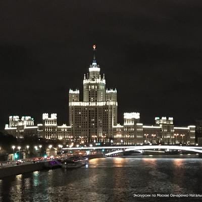 Вечерняя Москва» круиз на люкс–теплоходе «СОБОЛЬ» с ужином и живой музыкой  | речная прогулка под звуки саксофона