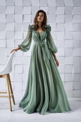 Светло-зеленое платье с длинным объемным рукавом Sellini Boni | Купить вечернее  платье в салоне Валенсия (Москва)