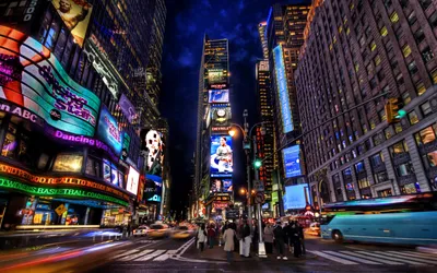 Фотообои Вечерний Нью-Йорк в интерьере купить в СПБ недорого